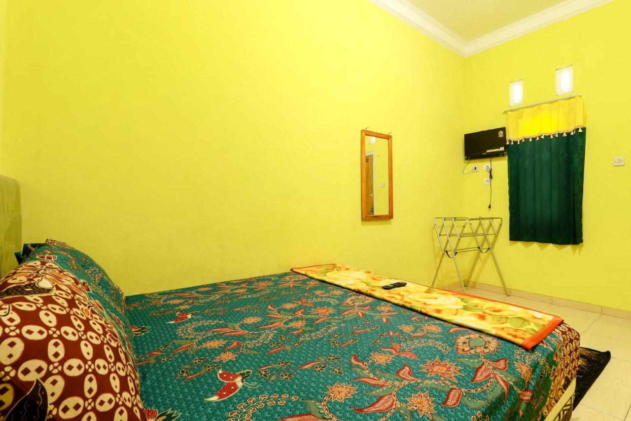 Willy Homestay Borobudur Magelang Exterior photo